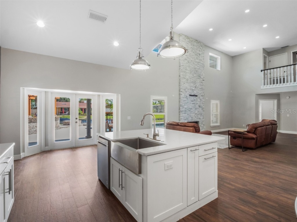 437 Harbour Oaks Pointe Drive Orlando FL 32809 - LAKE CONWAY O6330457 image24