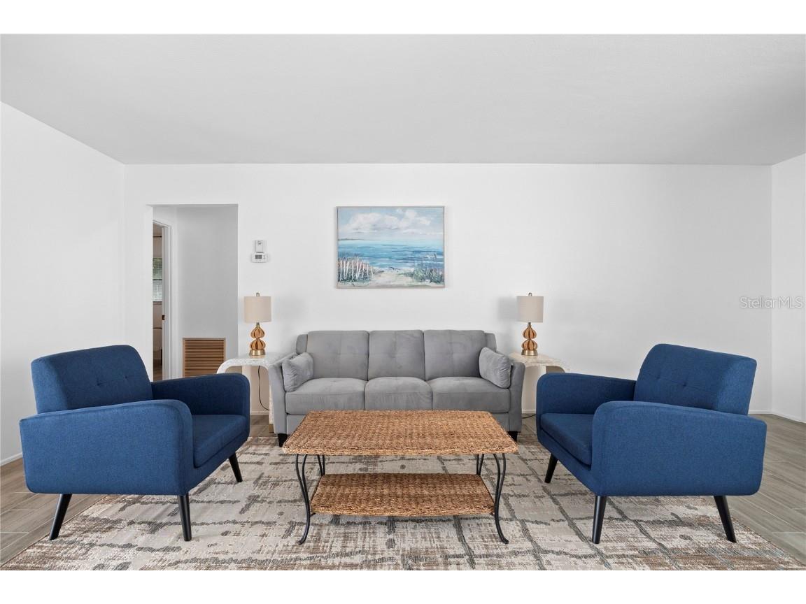 437 Hickory Road Venice FL 34293 A4671616 image18