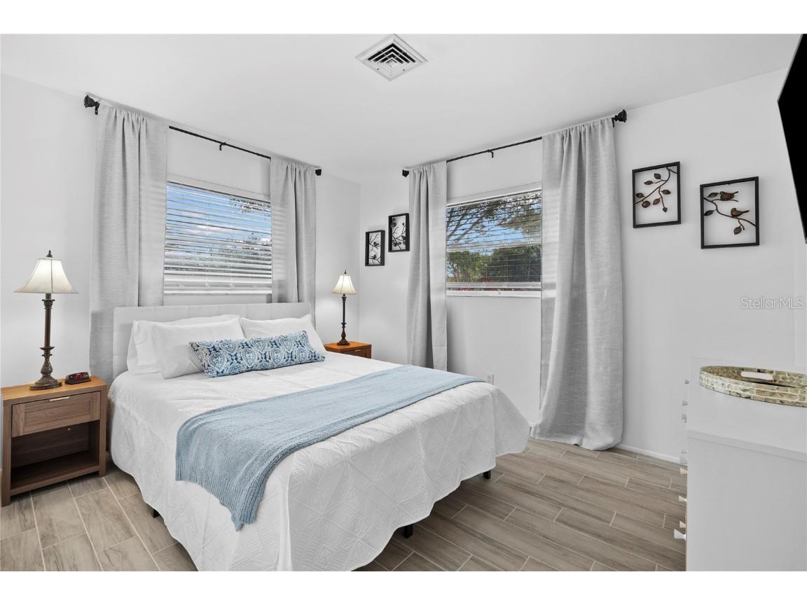 437 Hickory Road Venice FL 34293 A4671616 image22