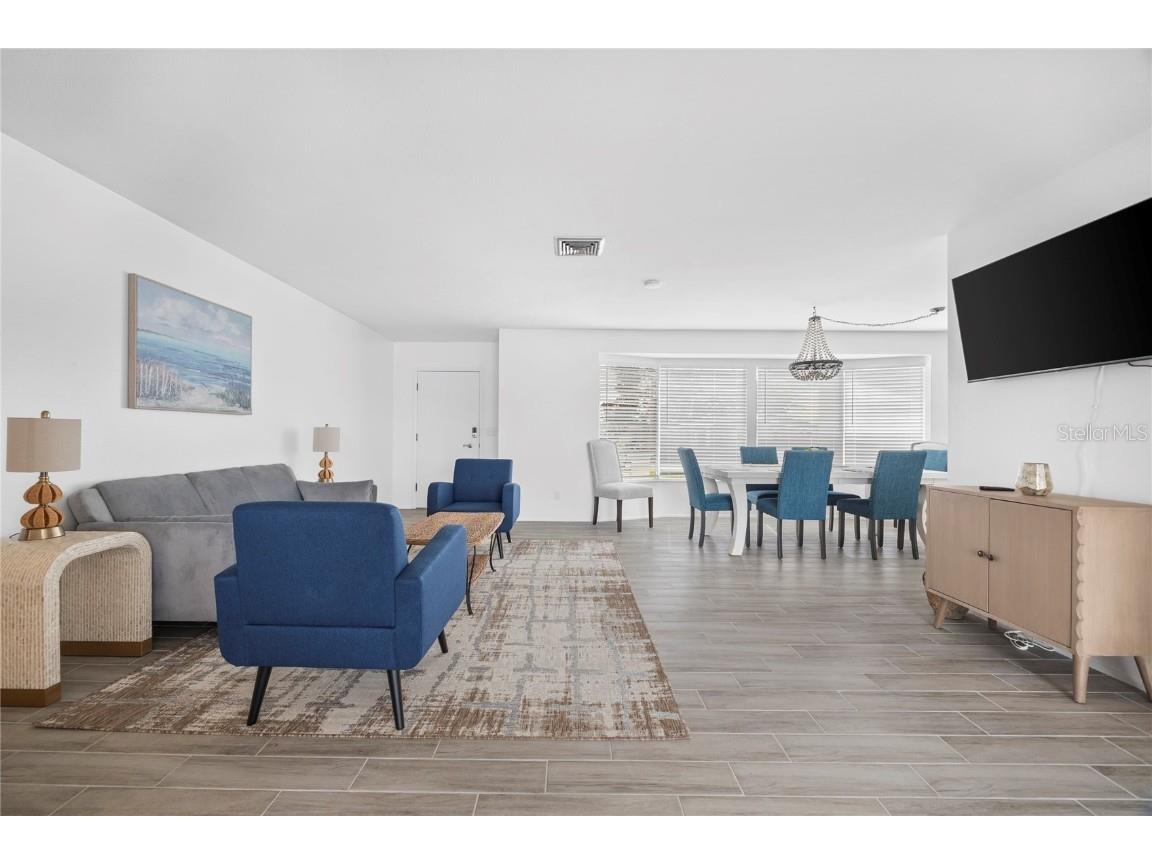 437 Hickory Road Venice FL 34293 A4671616 image7