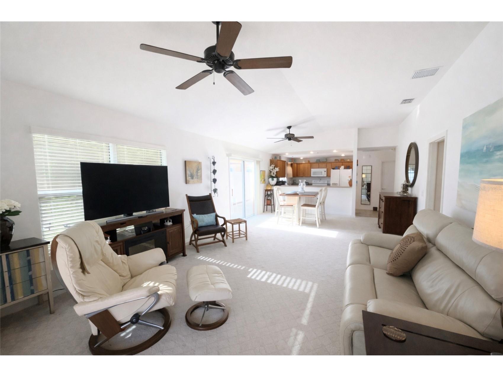 437 Jarquin Way The Villages FL 32162 G5109946 image15