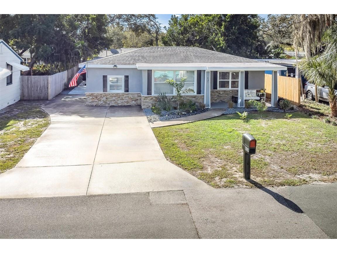 437 Lexington Street Dunedin FL 34698 U8222114 image1