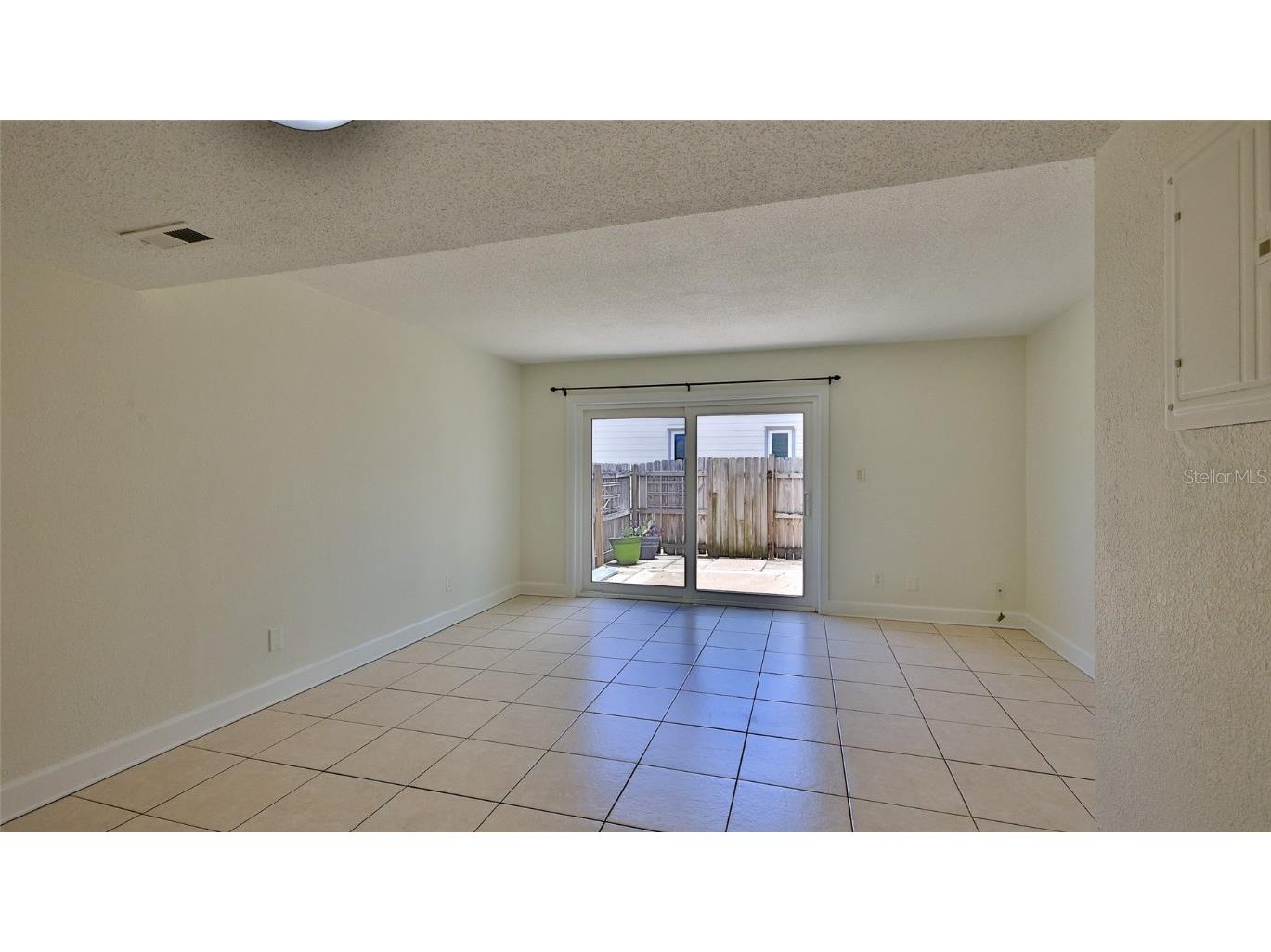 437 N Oleander Avenue #1 Daytona Beach FL 32118 NS1085431 image8