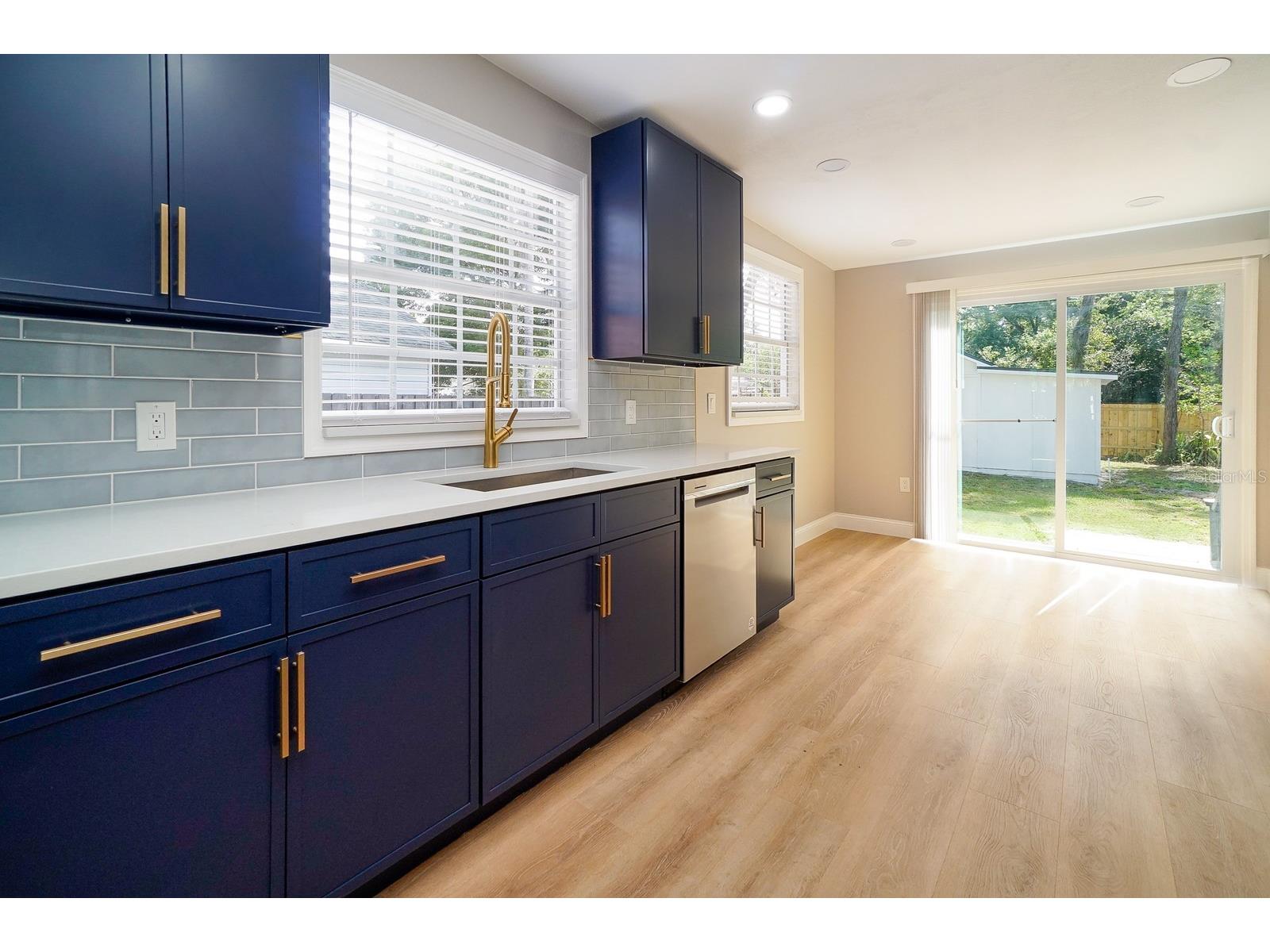437 N Shine Avenue Orlando FL 32803 O6418969 image10