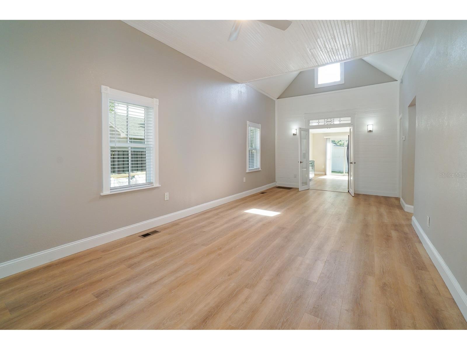 437 N Shine Avenue Orlando FL 32803 O6418969 image8