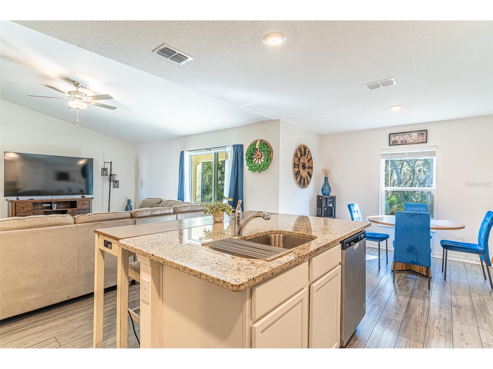 437 Rio Grande Place Poinciana FL 34759 L4959541 image4