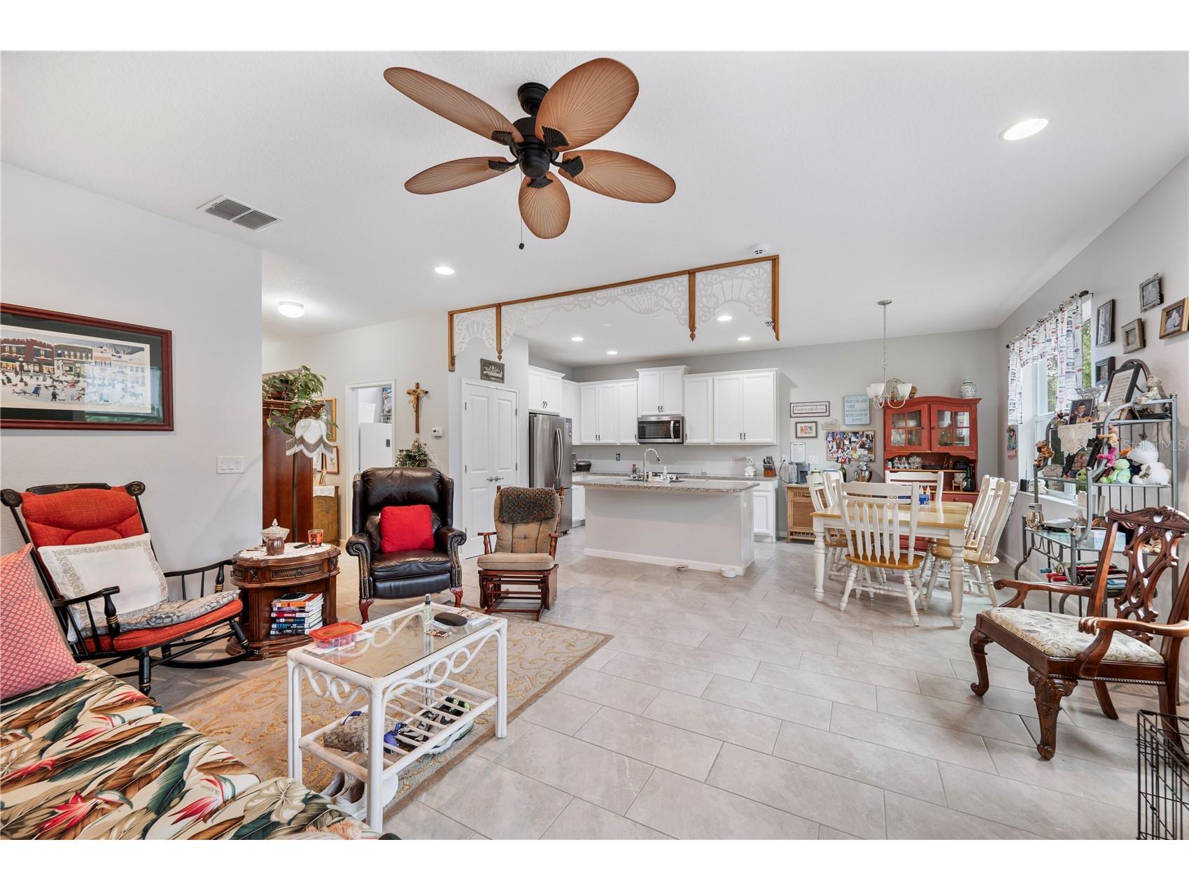 437 Sapphire Drive Davenport FL 33837 L4960996 image15