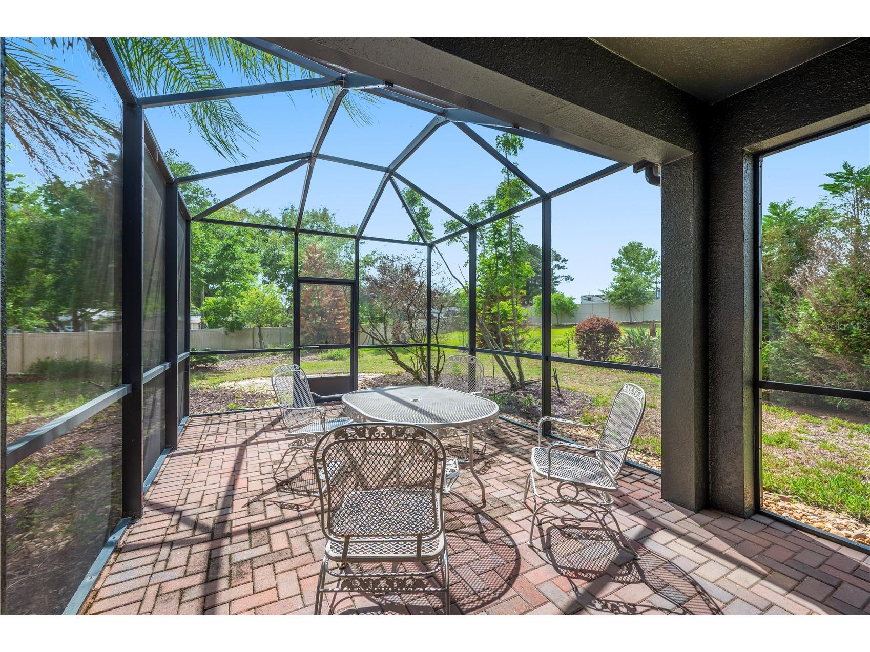 437 Sapphire Drive Davenport FL 33837 L4960996 image32