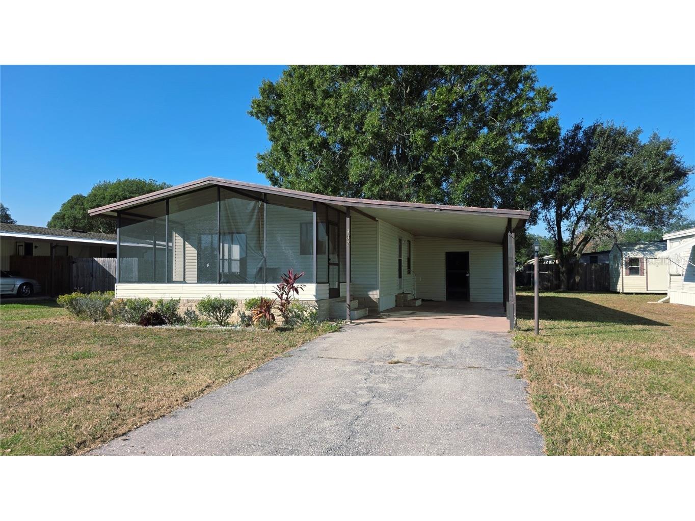 437 Skyline Drive E Lakeland FL 33801 L4957492 image1