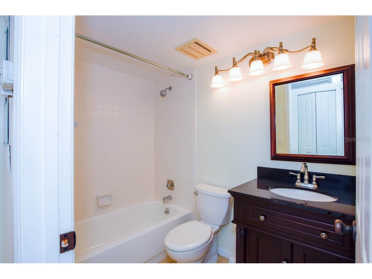 437 Wexford Circle #79 Venice FL 34293 N6142381 image25