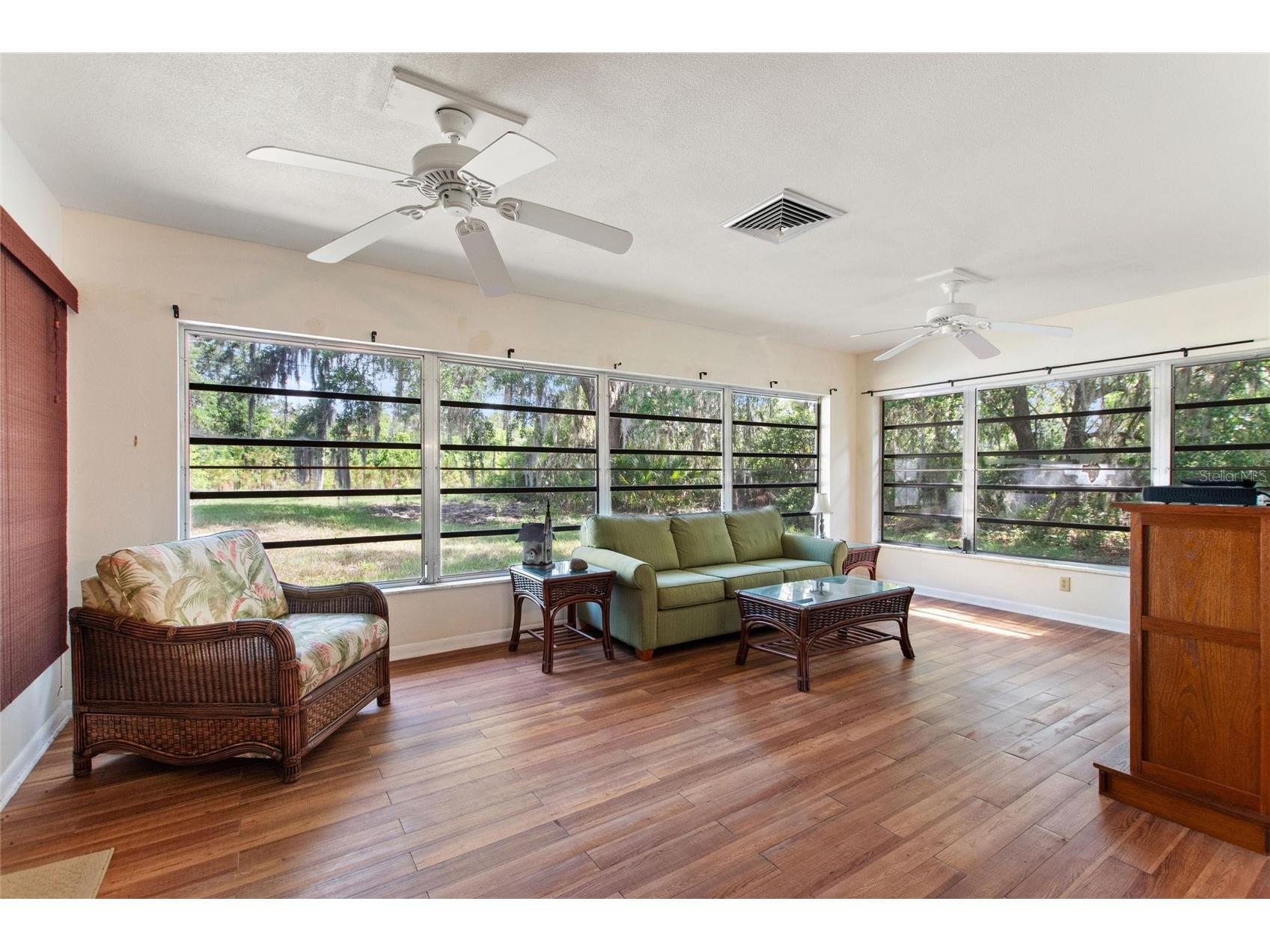 4370 Bougainville Drive Indian Lake Estates FL 33855 - LAKE WALK IN WATER P4938249 image14