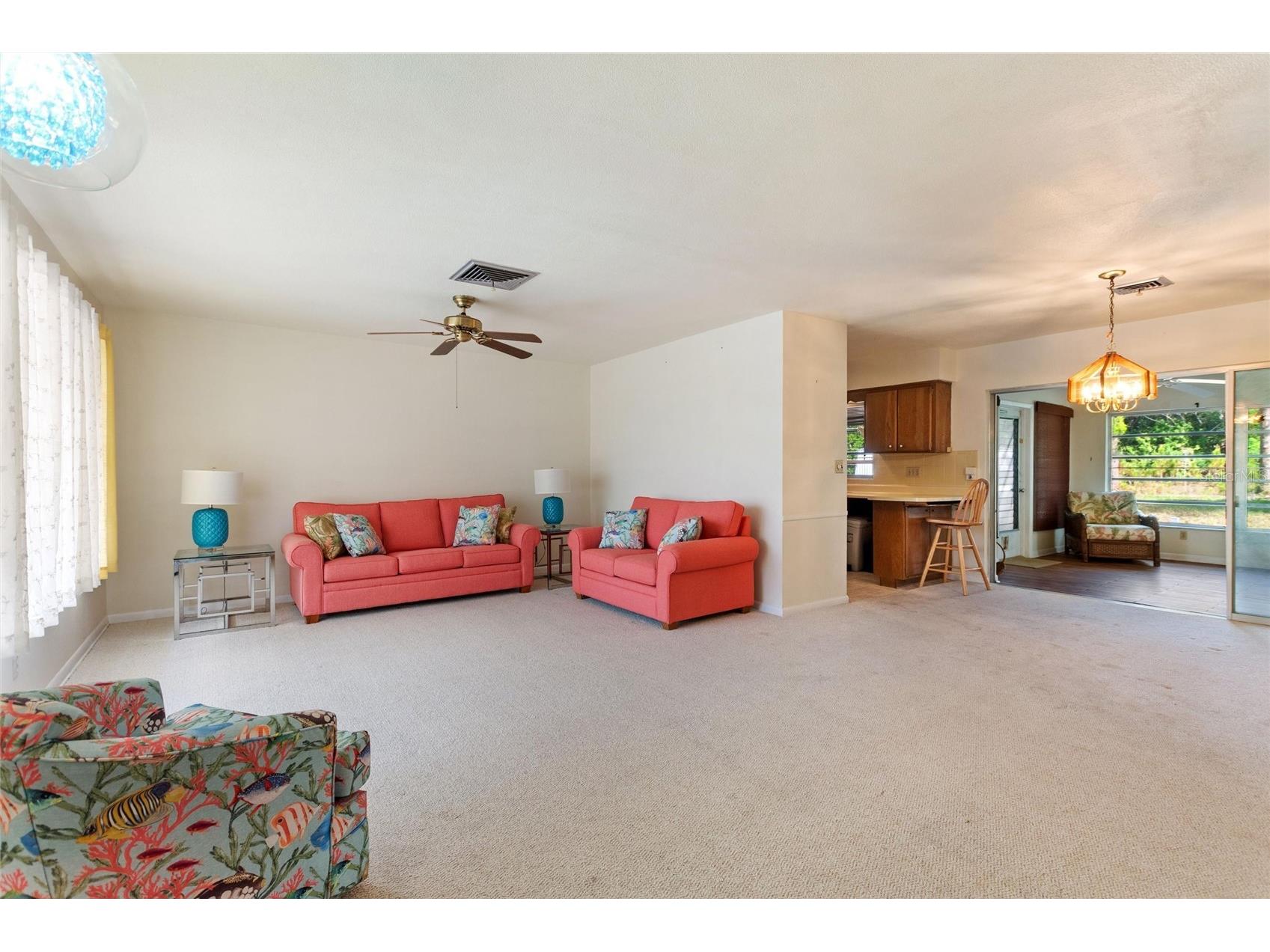 4370 Bougainville Drive Indian Lake Estates FL 33855 - LAKE WALK IN WATER P4938249 image6