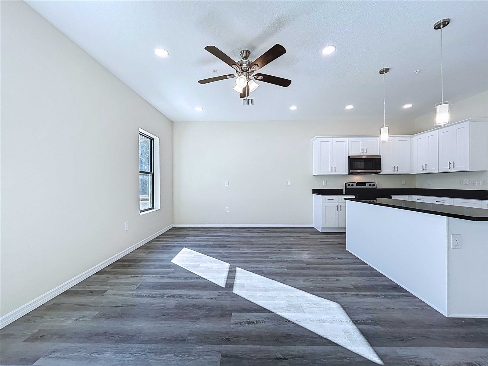 4370 Cambio Gardens Court Tampa FL 33610 TB8440351 image13