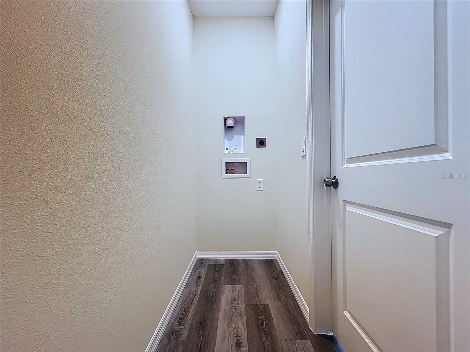 4370 Cambio Gardens Court Tampa FL 33610 TB8440351 image26