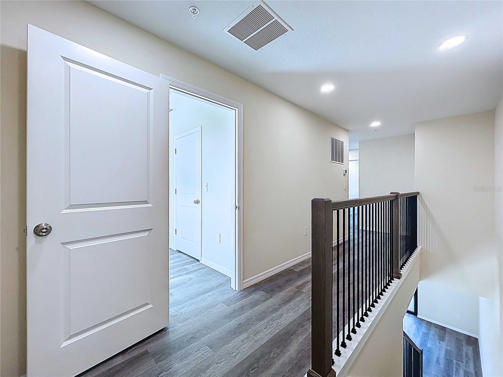 4370 Cambio Gardens Court Tampa FL 33610 TB8440351 image29