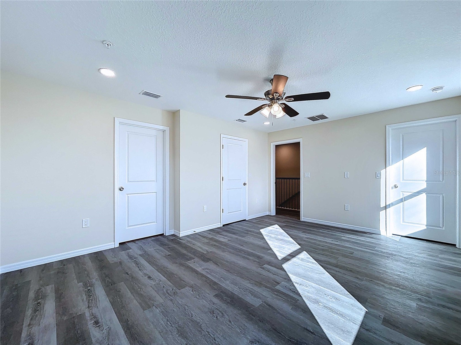 4370 Cambio Gardens Court Tampa FL 33610 TB8440351 image34