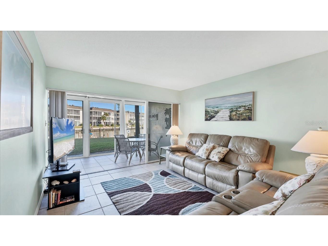 4370 Chatham Drive #104 Longboat Key FL 34228 - SARASOTA BAY INTERCOASTAL A4674307 image3