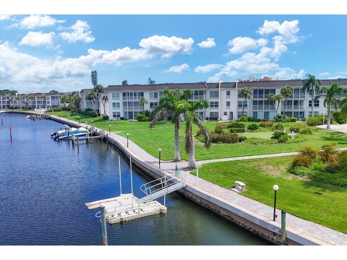4370 Chatham Drive #104 Longboat Key FL 34228 - SARASOTA BAY INTERCOASTAL A4674307 image36