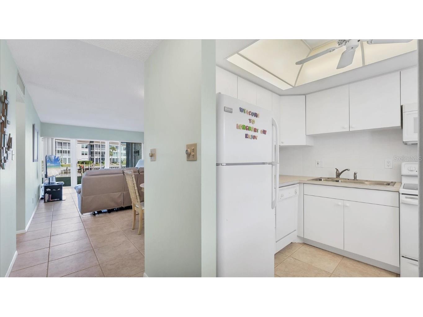 4370 Chatham Drive #104 Longboat Key FL 34228 - SARASOTA BAY INTERCOASTAL A4674307 image6