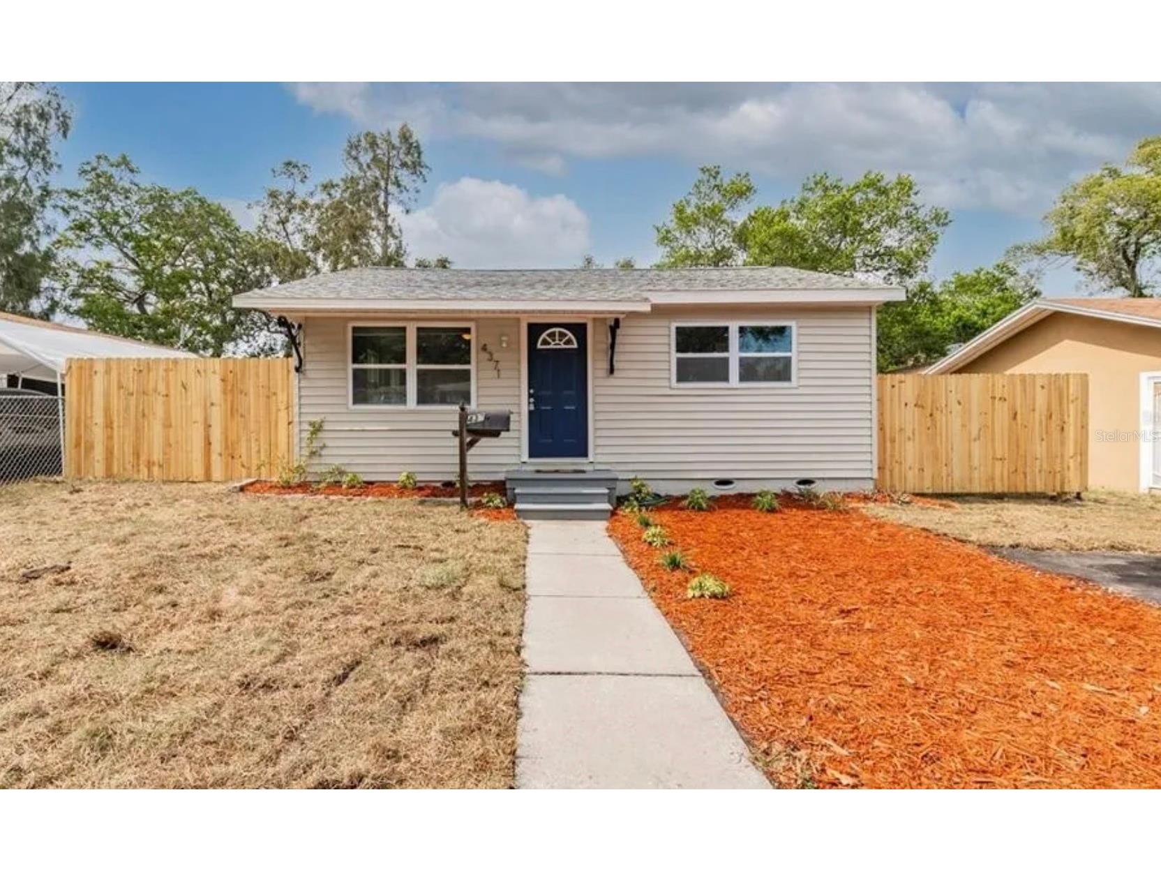 4371 18th Avenue S Saint Petersburg FL 33711 J996593 image1