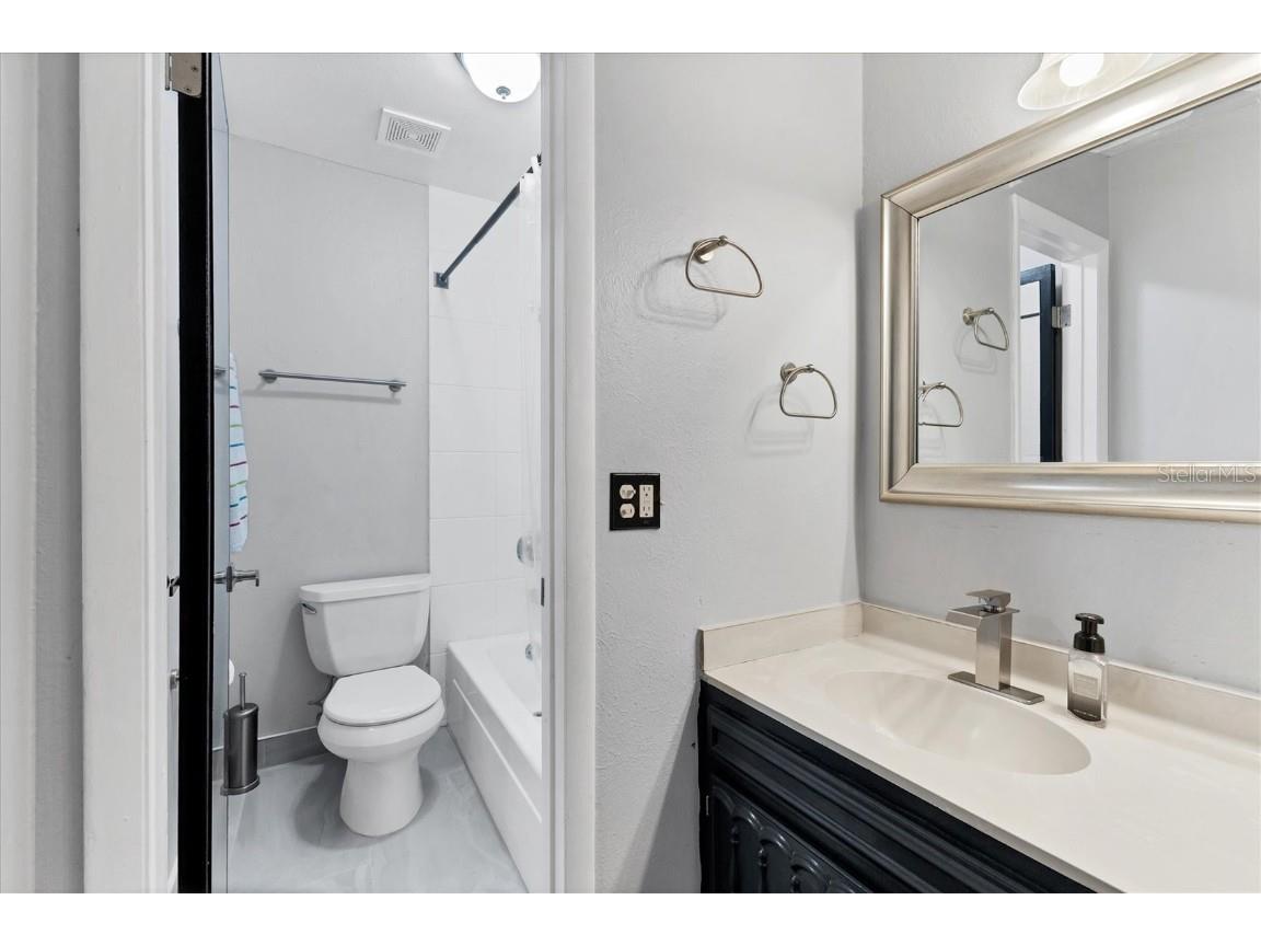 4371 Sandner Drive #4371 Sarasota FL 34243 A4664773 image26