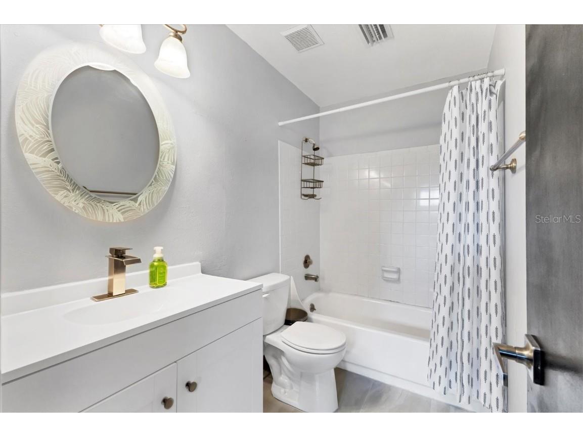 4371 Sandner Drive #4371 Sarasota FL 34243 A4664773 image32