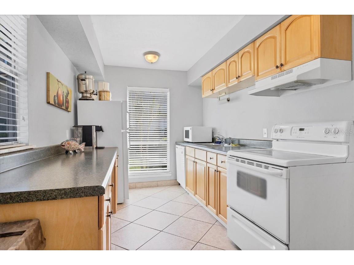 4371 Sandner Drive #4371 Sarasota FL 34243 A4664773 image49