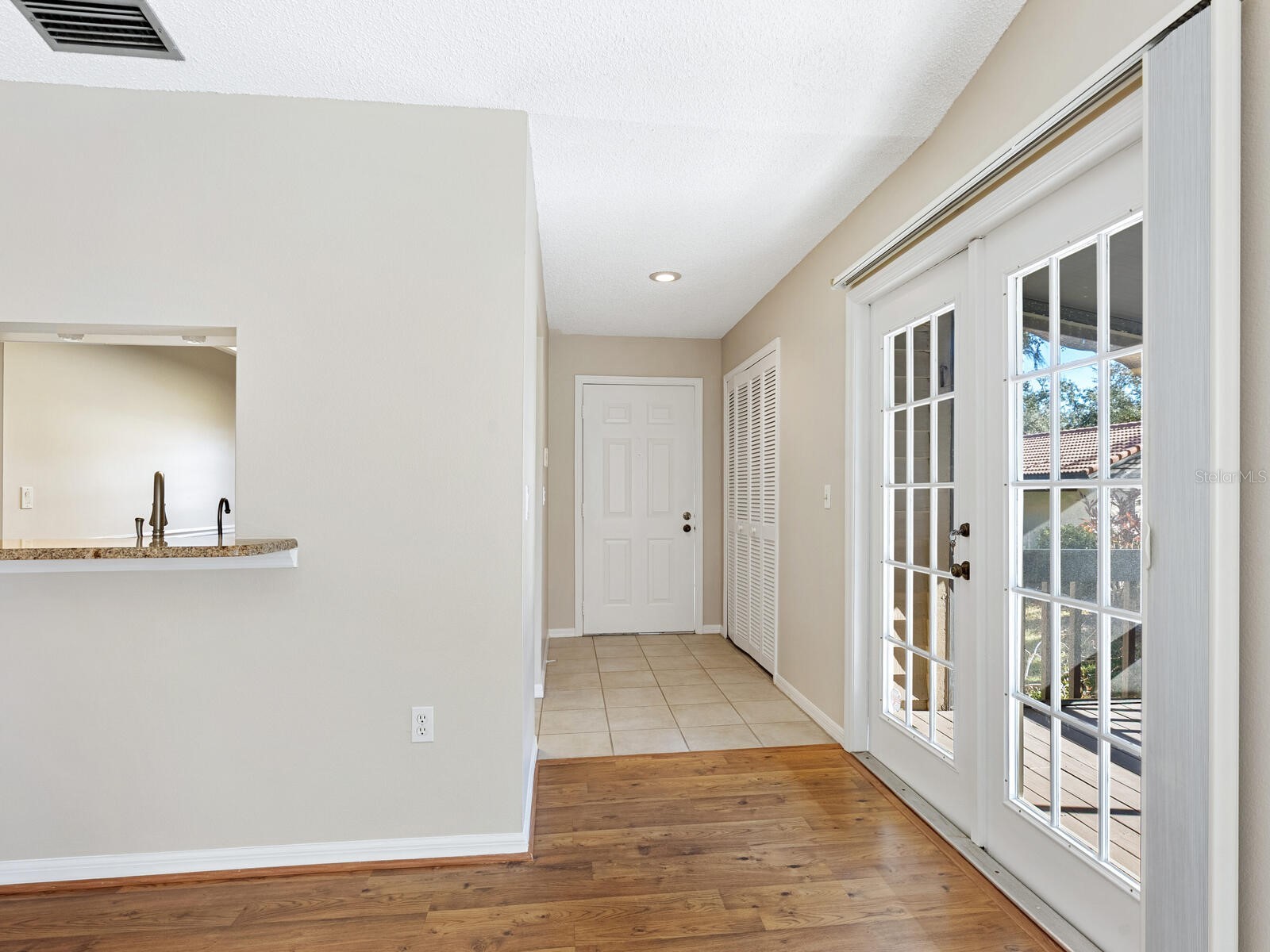 4372 Trails Drive #15-1 Sarasota FL 34232 A4678938 image24