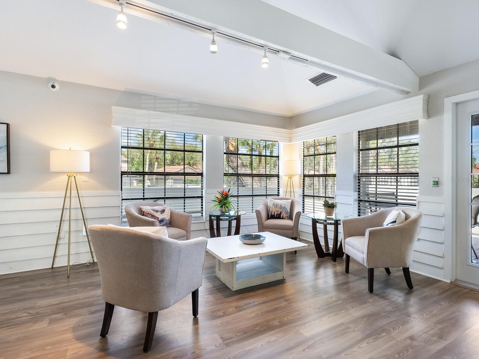 4372 Trails Drive #15-1 Sarasota FL 34232 A4678938 image47