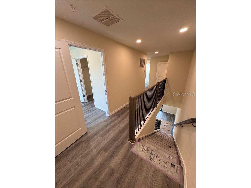 4374 Cambio Gardens Court Tampa FL 33610 TB8440124 image12