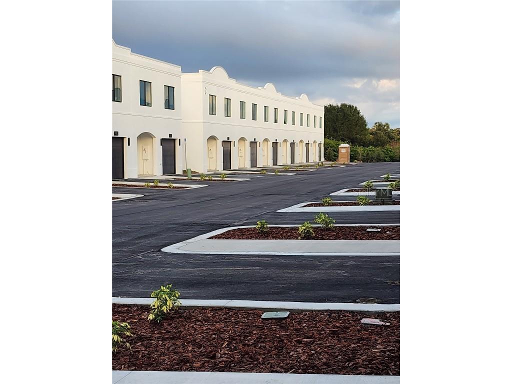 4374 Cambio Gardens Court Tampa FL 33610 TB8440124 image29