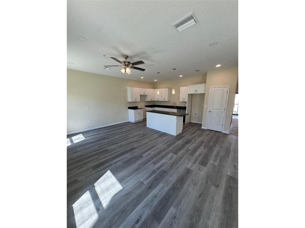 4374 Cambio Gardens Court Tampa FL 33610 TB8440124 image7