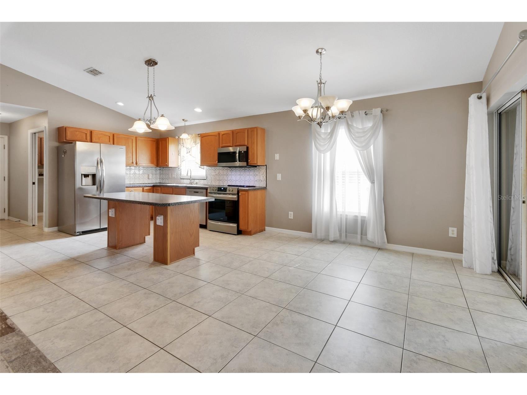 43746 Sunset Drive Paisley FL 32767 - Lake Grace V4946554 image13