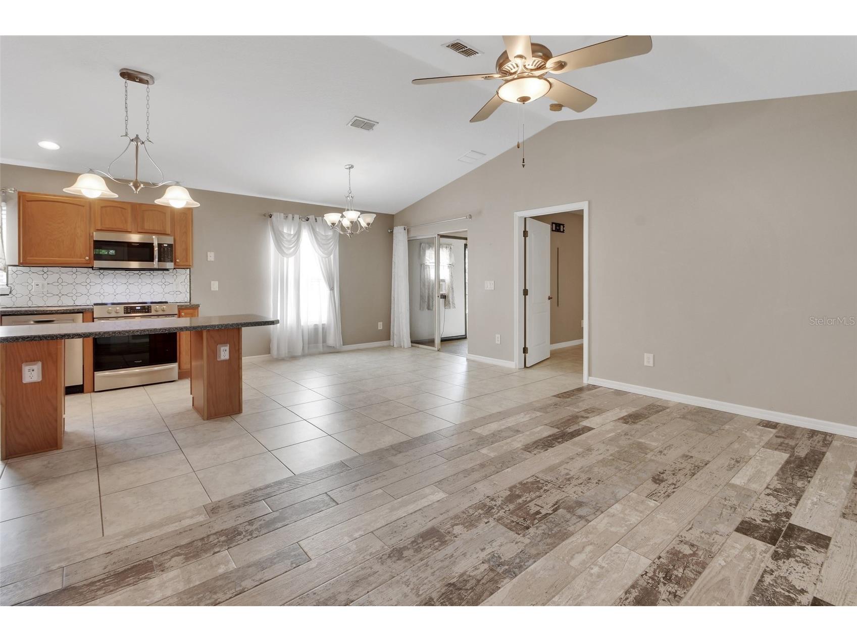 43746 Sunset Drive Paisley FL 32767 - Lake Grace V4946554 image7
