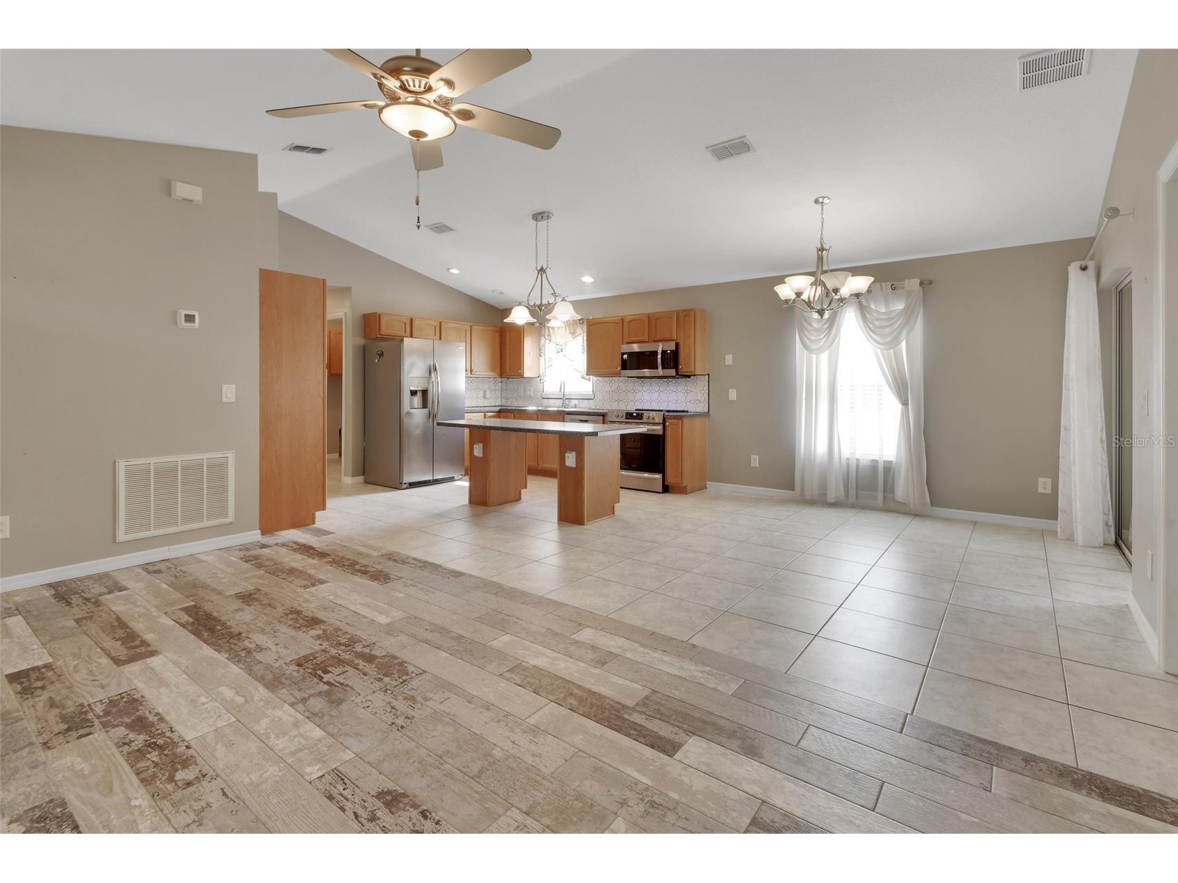 43746 Sunset Drive Paisley FL 32767 - Lake Grace V4946554 image8