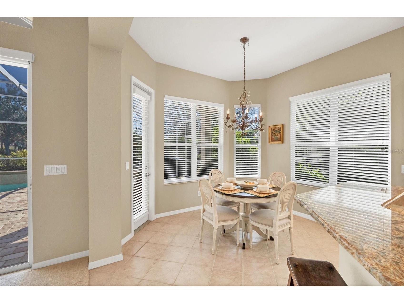 4375 Mirabella Circle Bradenton FL 34210 A4679559 image9