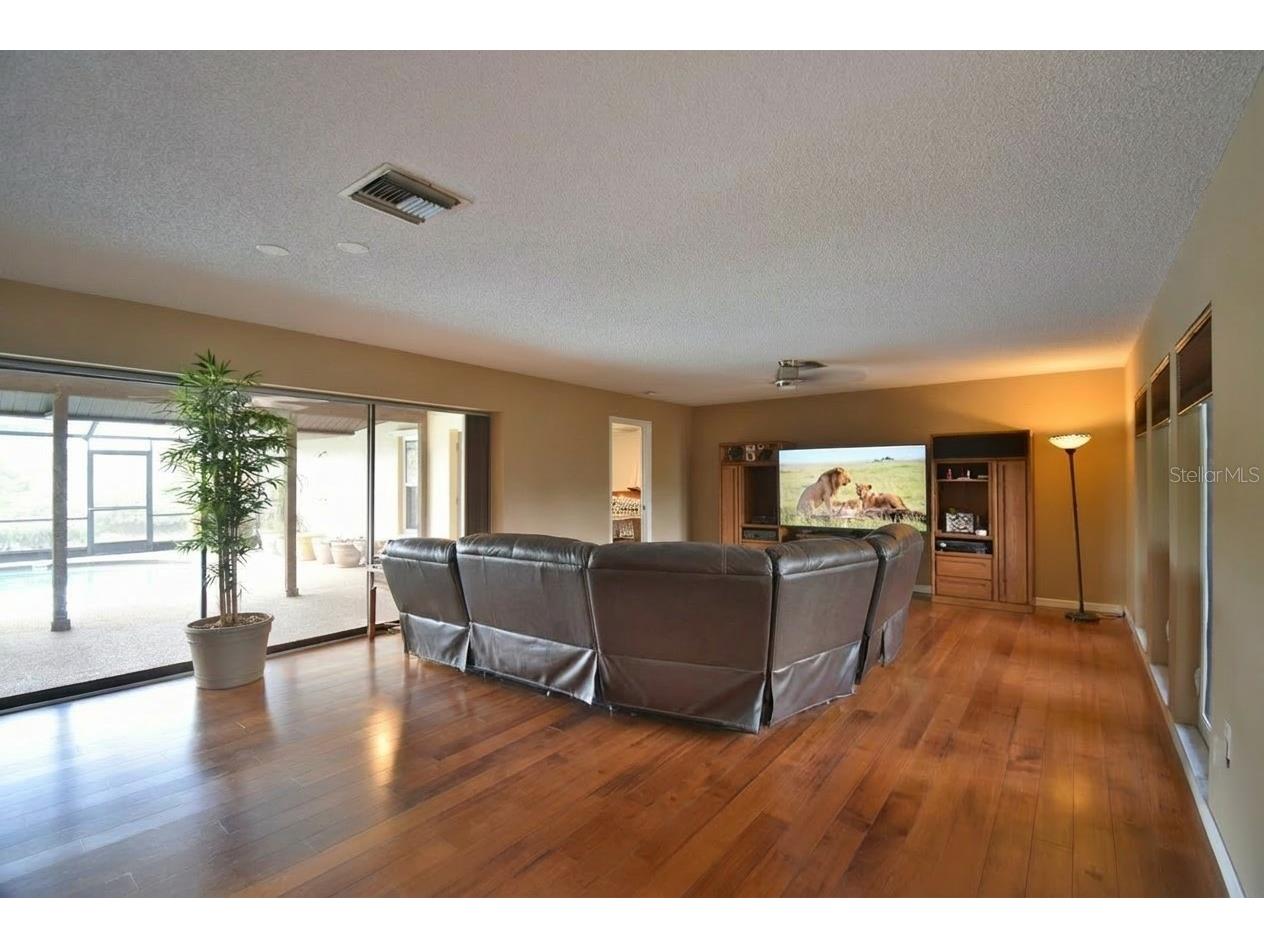 4375 Sedley Lane Sarasota FL 34241 A4686157 image16