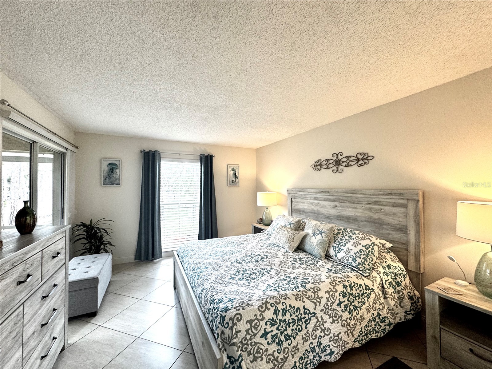 4377 Longmeadow #7 Sarasota FL 34235 A4692700 image16