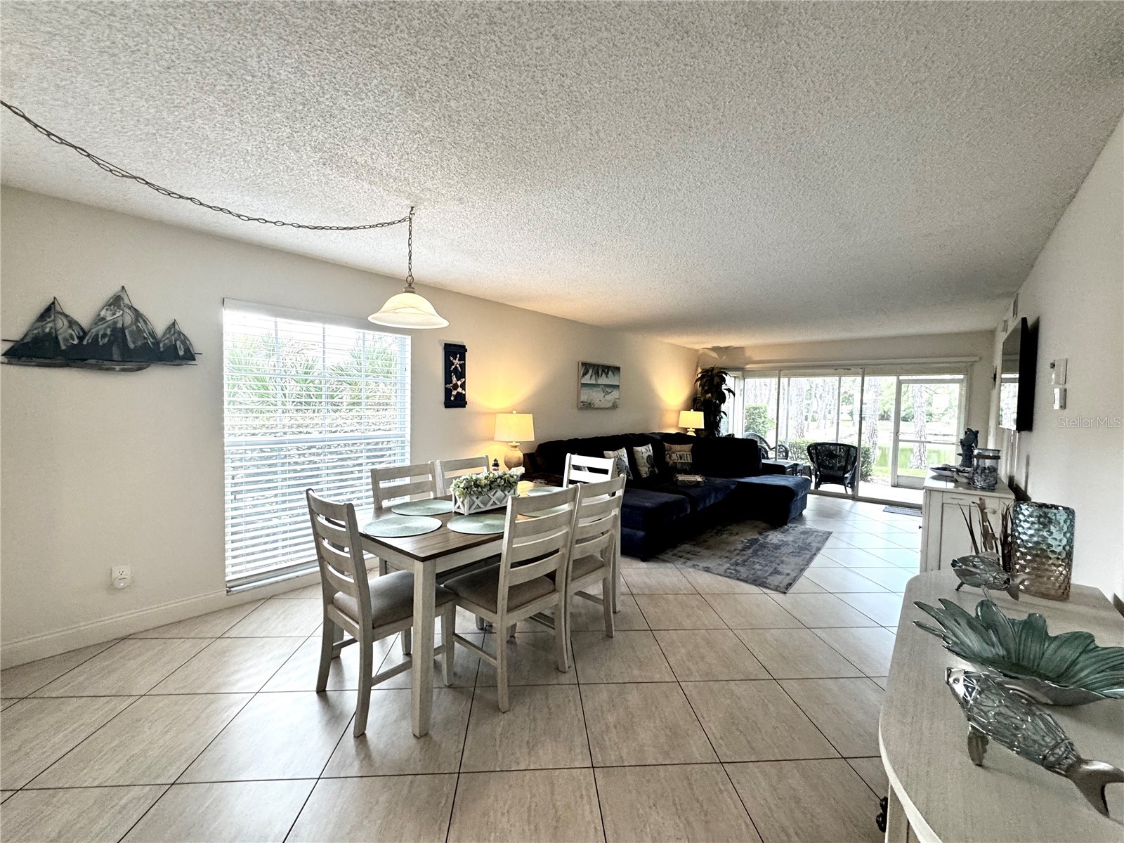 4377 Longmeadow #7 Sarasota FL 34235 A4692700 image7