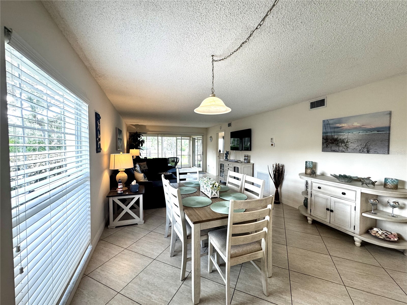 4377 Longmeadow #7 Sarasota FL 34235 A4692700 image8