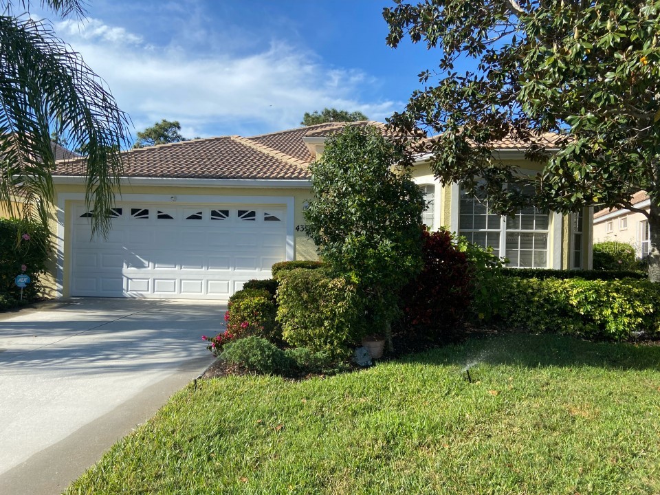 4377 Reflections Parkway Sarasota FL 34233 O6192298 image1