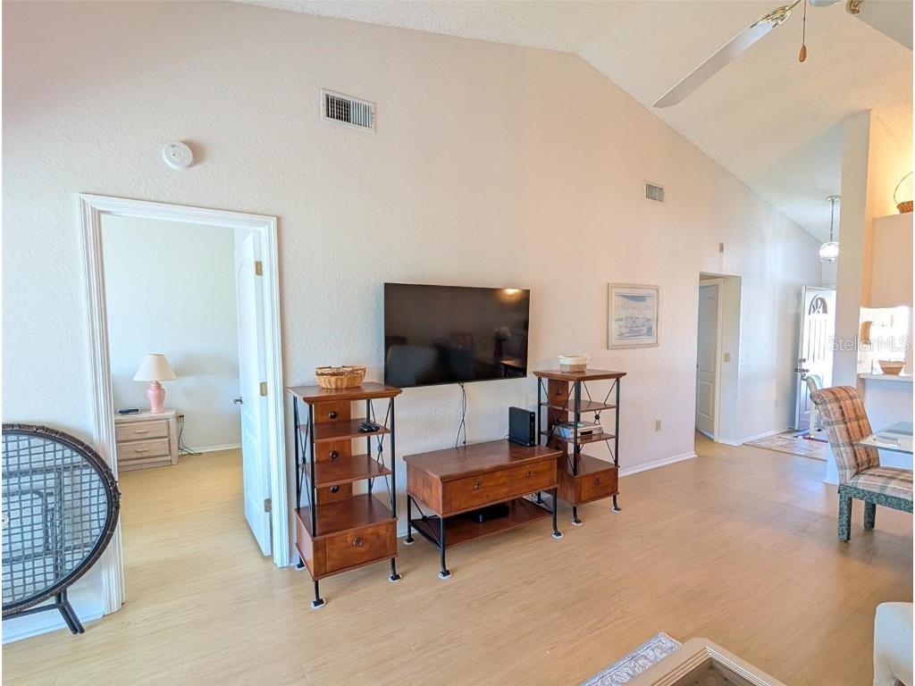 4378 Maderia Court Court #N/A Sarasota FL 34233 A4446120 image11