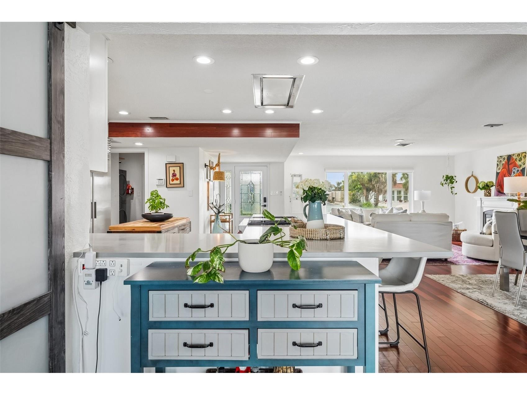 4379 44th Street S Saint Petersburg FL 33711 TB8520192 image24