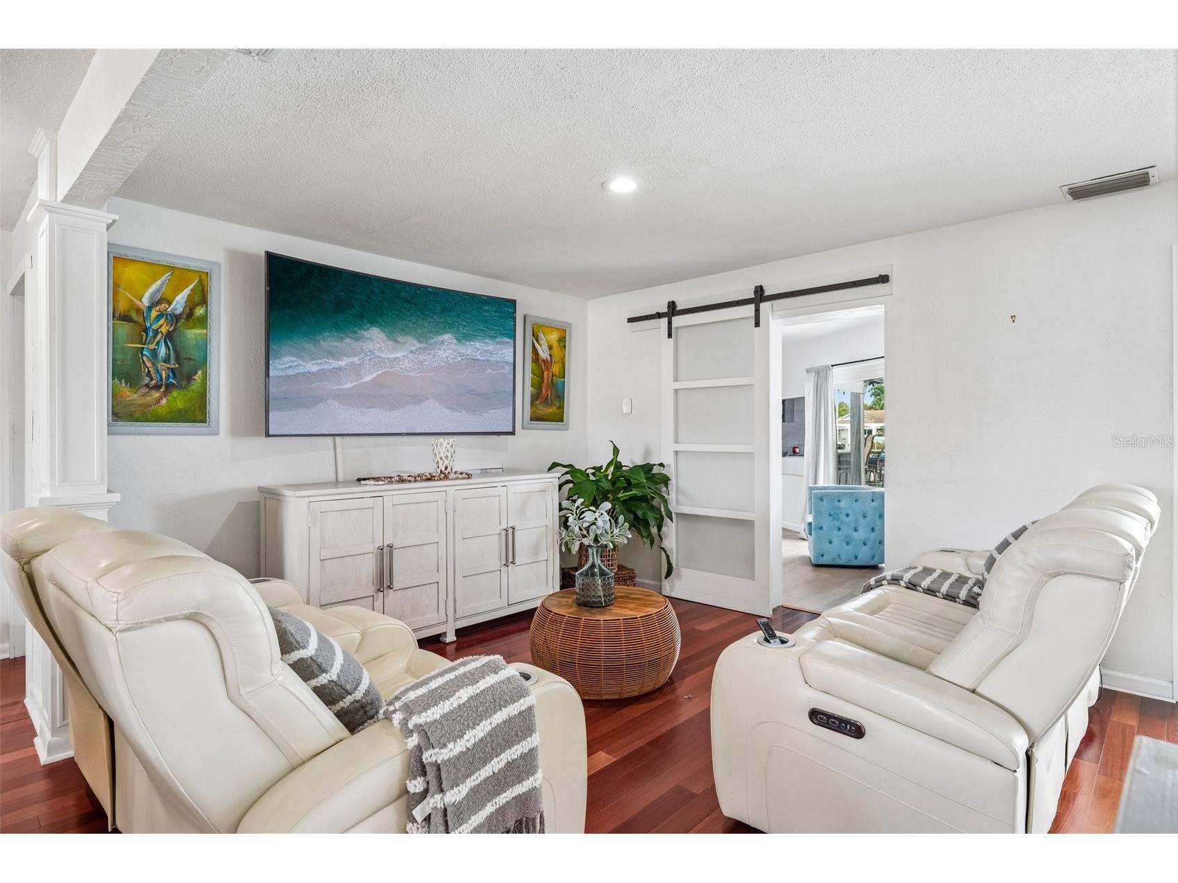 4379 44th Street S Saint Petersburg FL 33711 TB8520192 image40