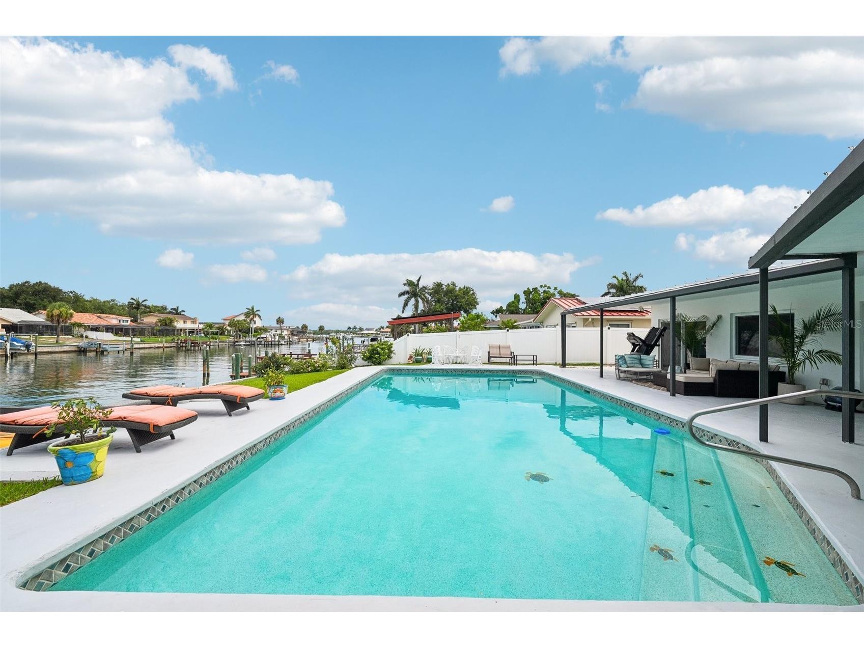 4379 44th Street S Saint Petersburg FL 33711 TB8520192 image74
