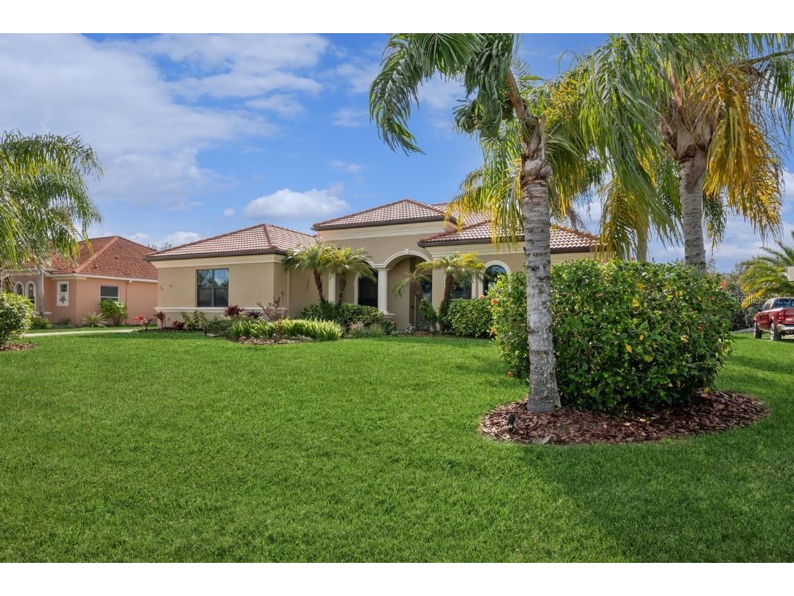 438 147th Court NE Bradenton FL 34212 A4594933 image1
