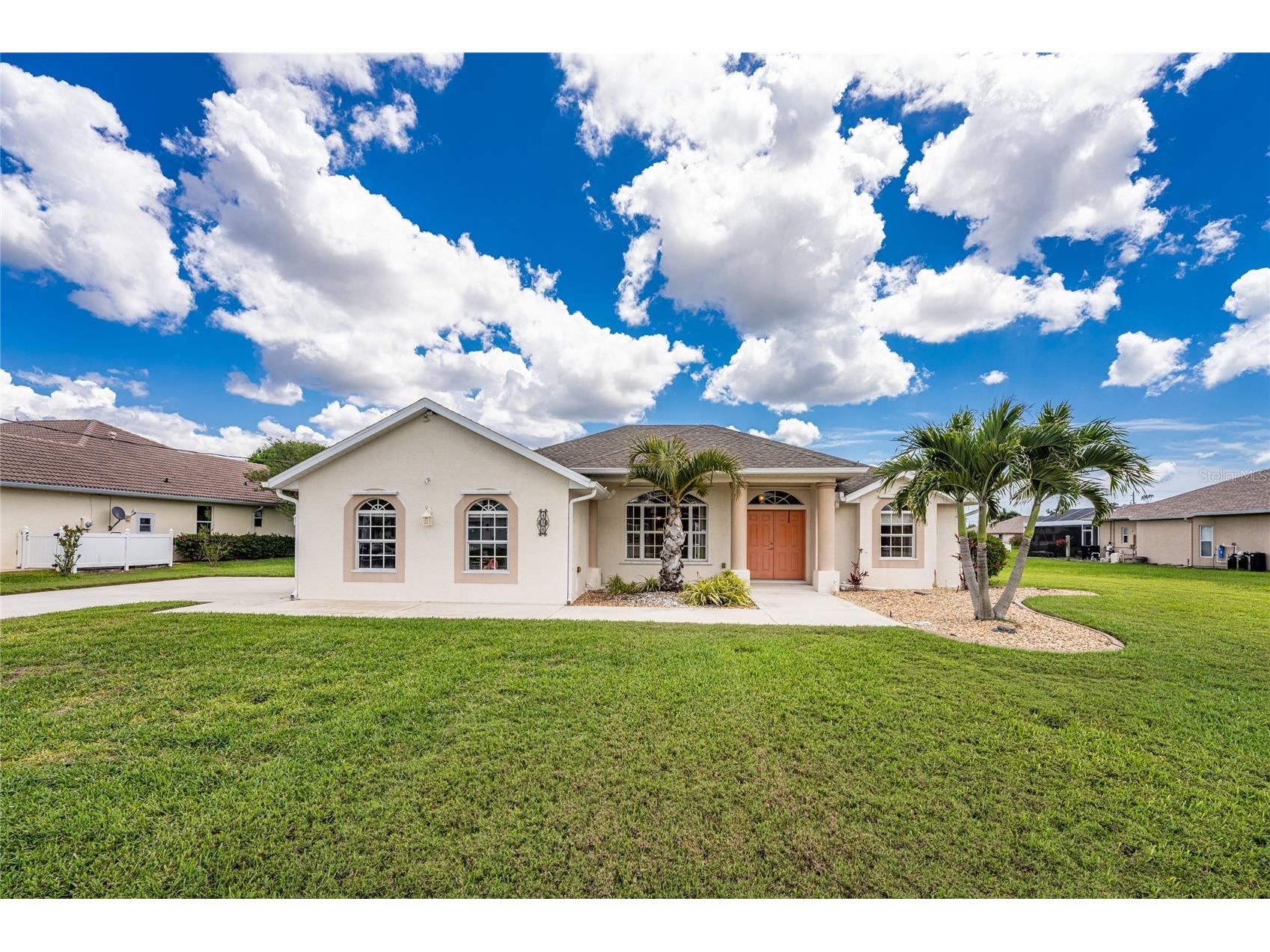438 Boundary Boulevard Rotonda West FL 33947 D6146843 image2