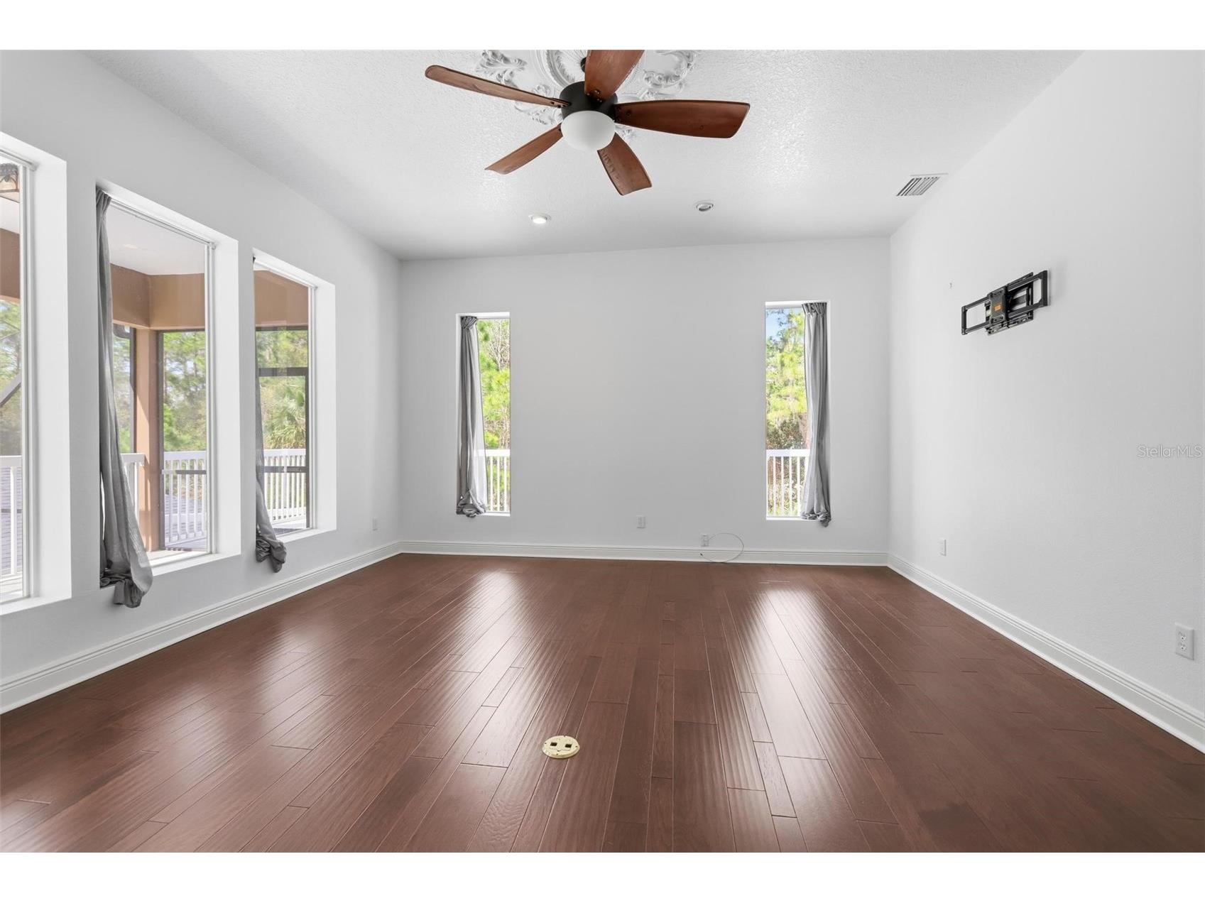 438 Fort Florida Road Debary FL 32713 V4947663 image40