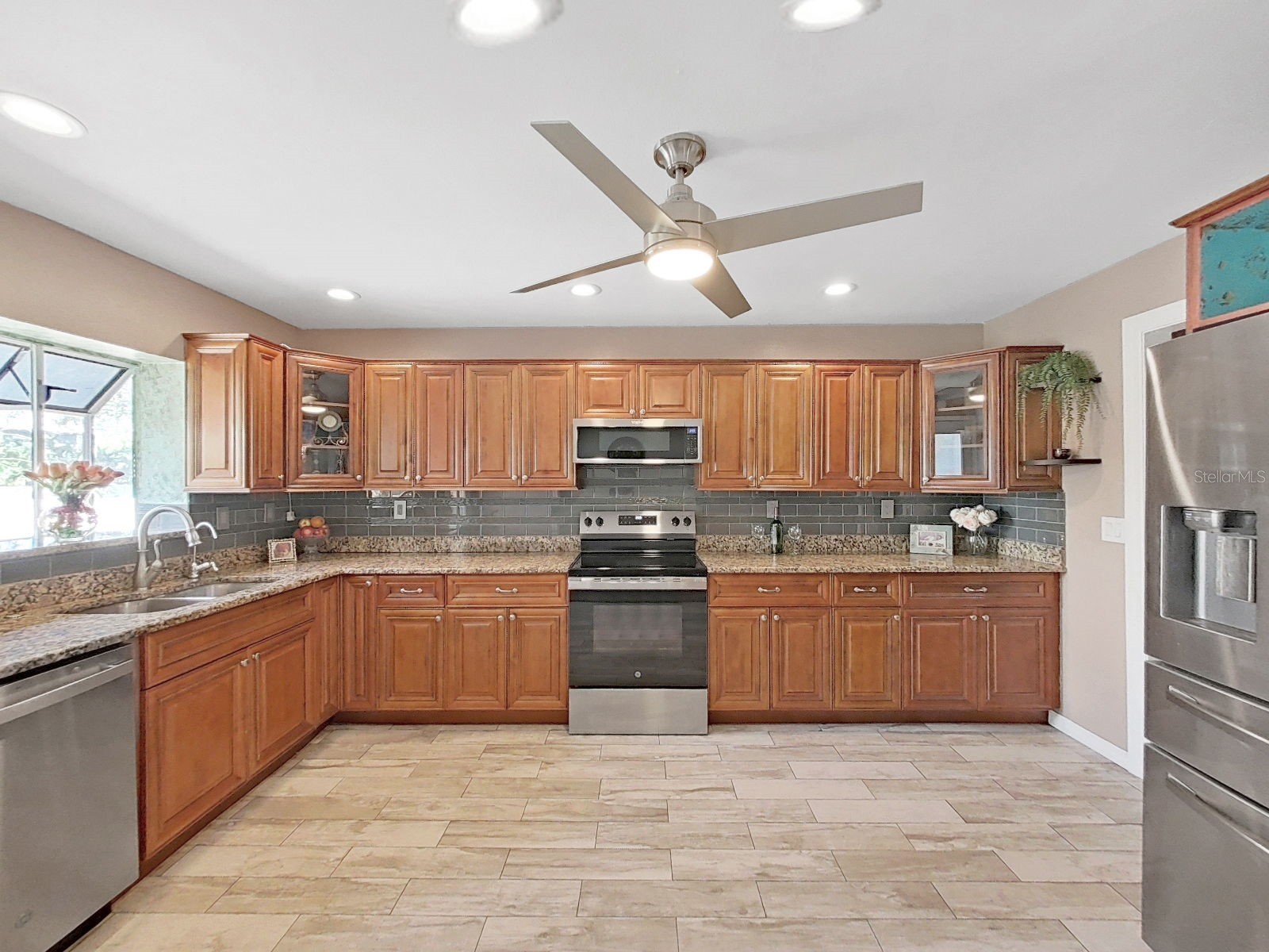 438 Lafayette Boulevard Oldsmar FL 34677 TB8480797 image12