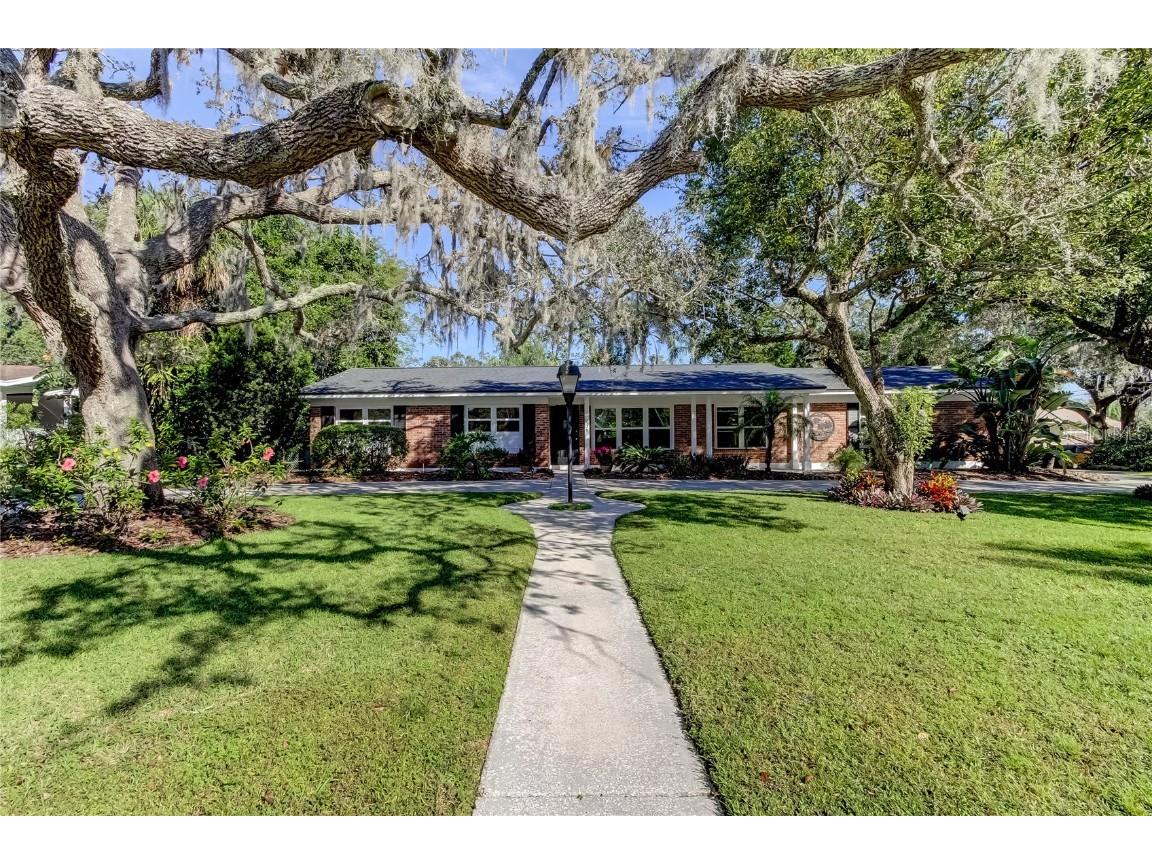 438 S Riverhills Drive Temple Terrace FL 33617 TB8315962 image1